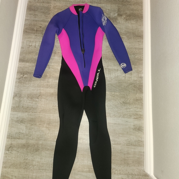O'Neill Full-Length Scuba Wetsuit - Picture 1 of 2